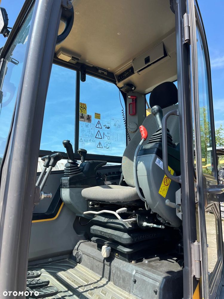 Volvo ECR 88D - 2