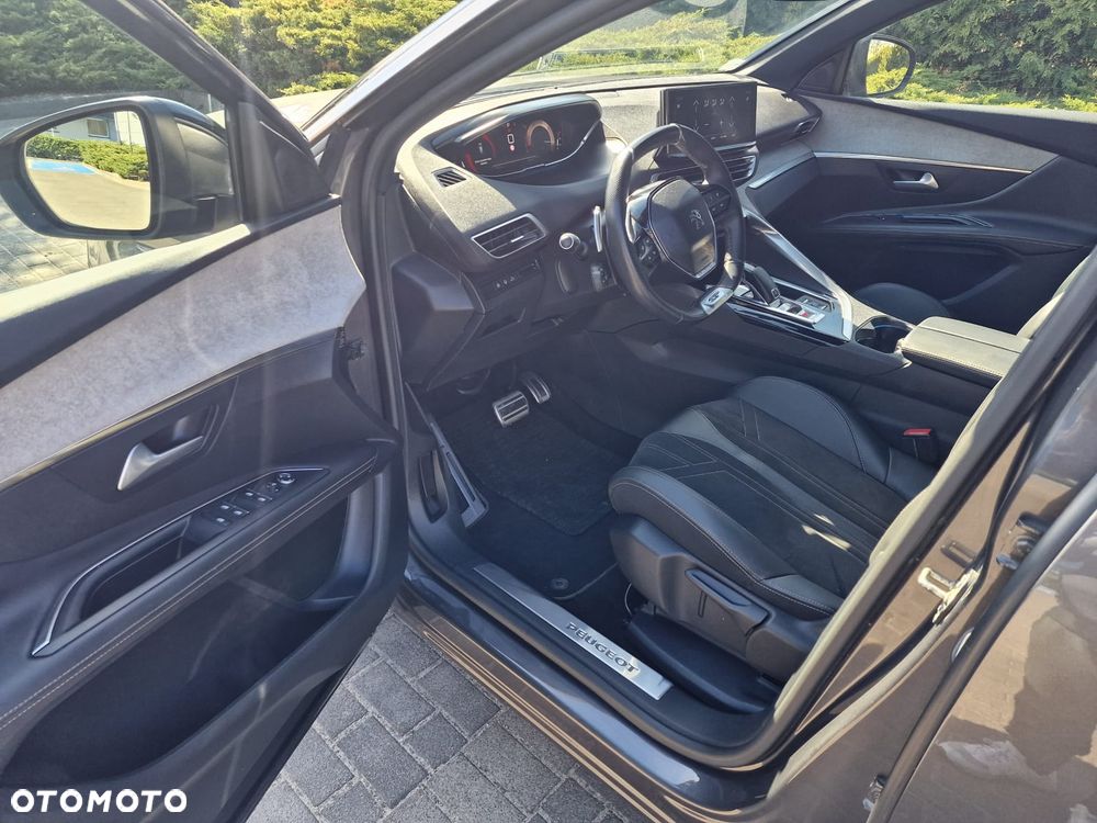 Peugeot 3008 1.5 BlueHDi GT Pack S&S EAT8 - 35