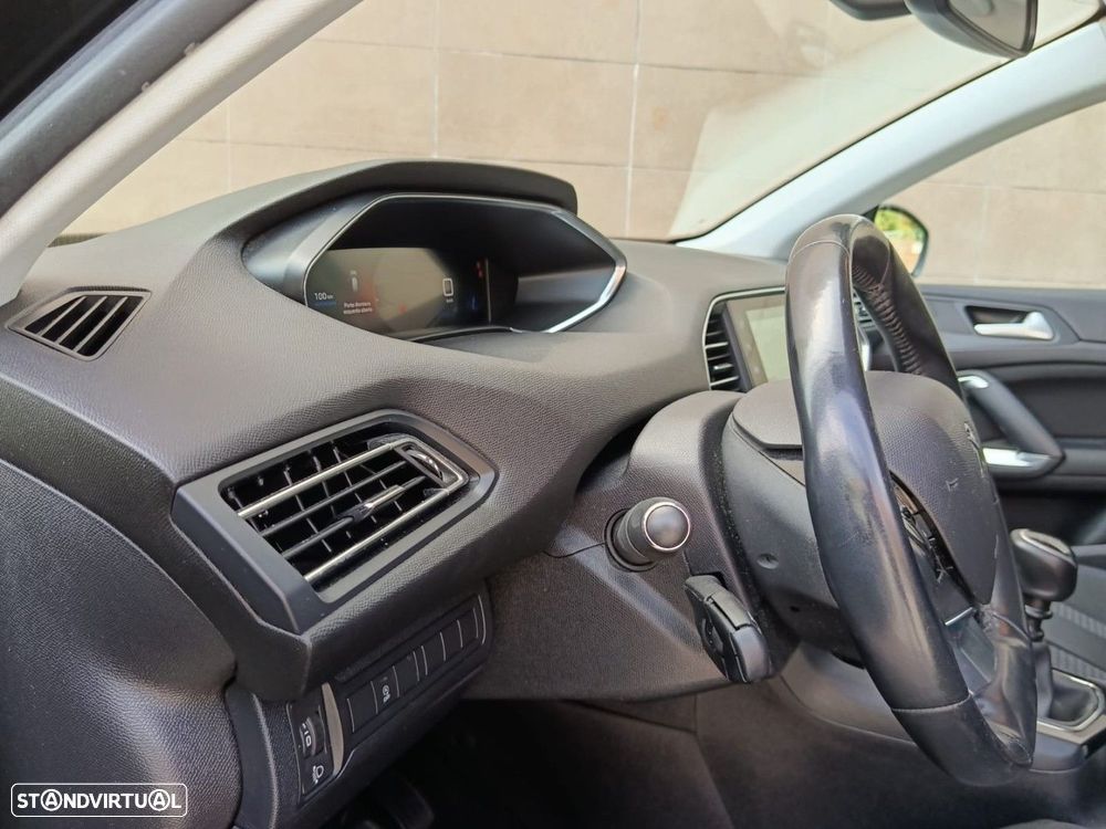 Peugeot 308 1.5 BlueHDi Style - 20