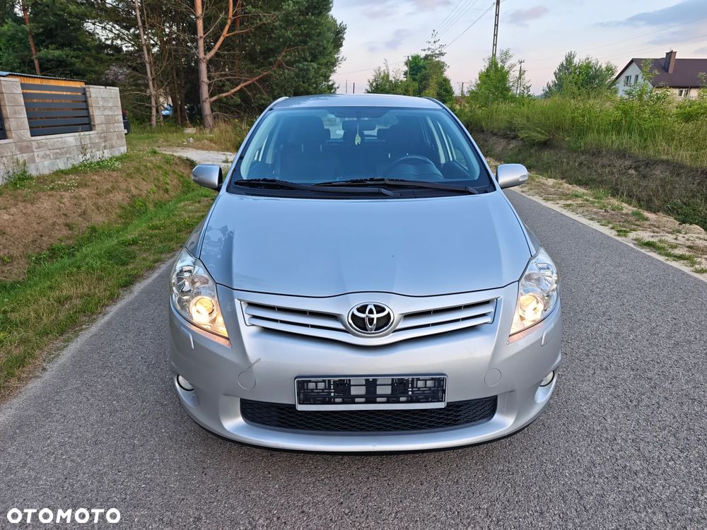 Toyota Auris 1.6 Valvematic Life - 3