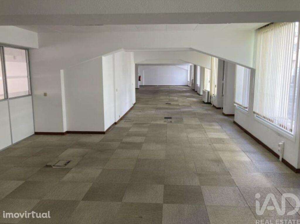 Escritório em Avenidas Novas de 771,00 m2 - Grande imagem: 2/22