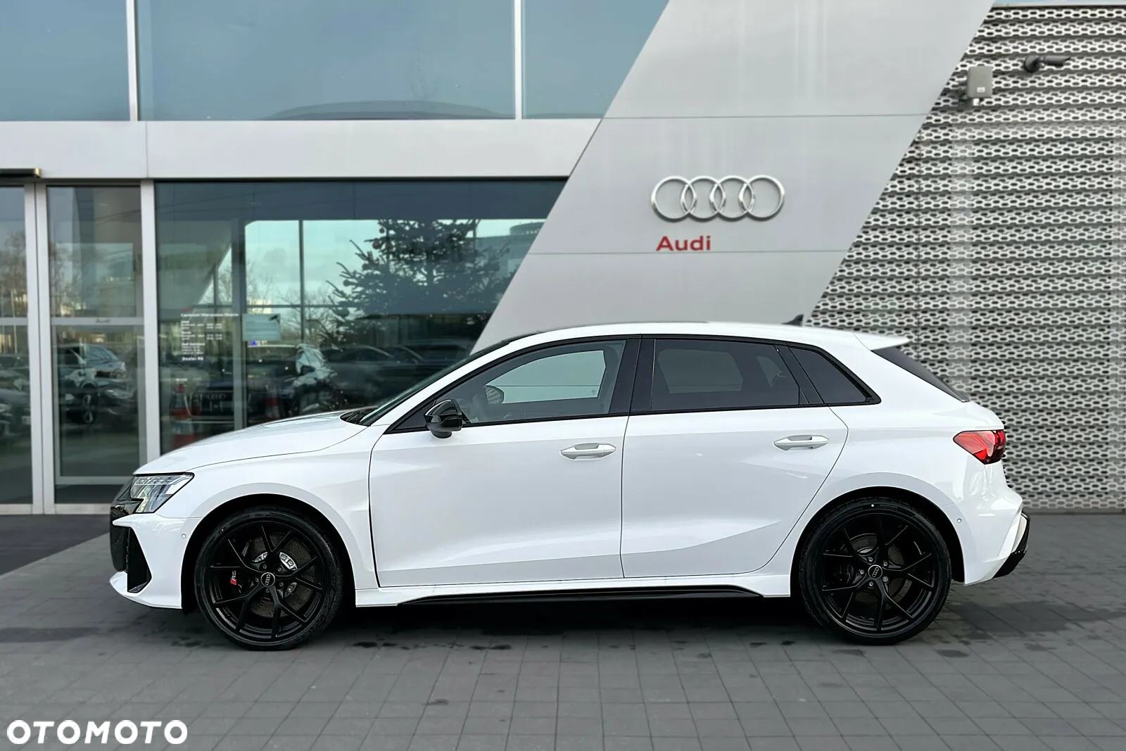 Audi RS3 Sportback TFSI Quattro S tronic - 11