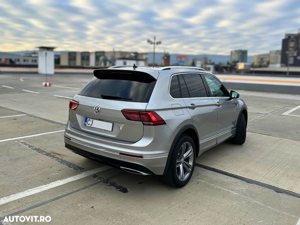 Volkswagen Tiguan - 2
