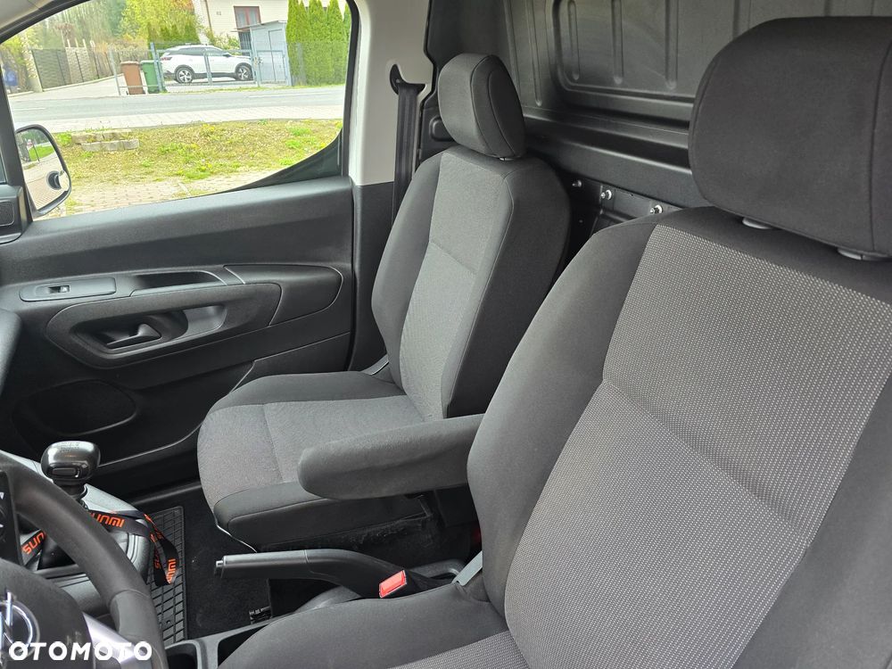 Opel Combo - 25