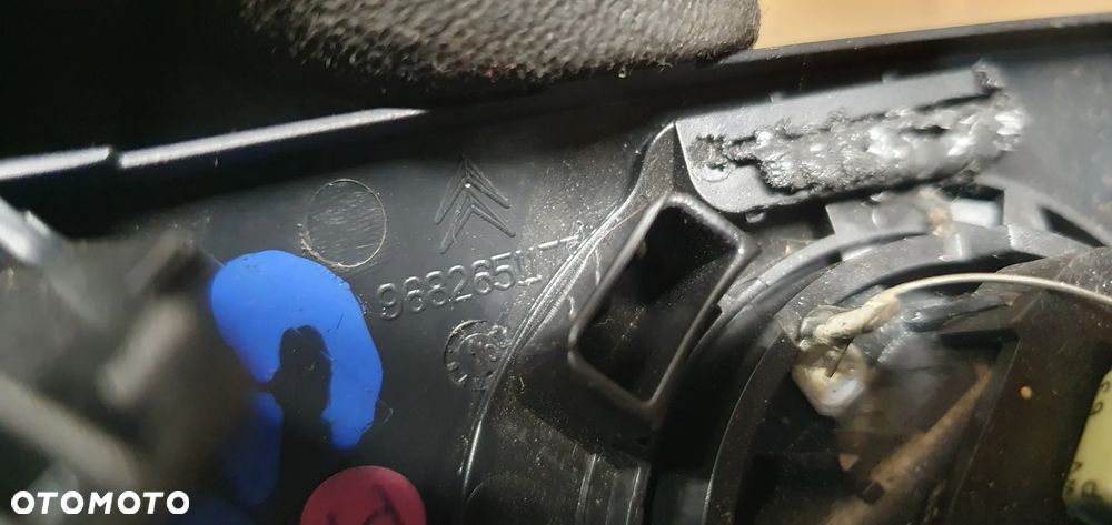 Głośnik konsoli lewy przód Citroen C5 III 9682651177 - 5