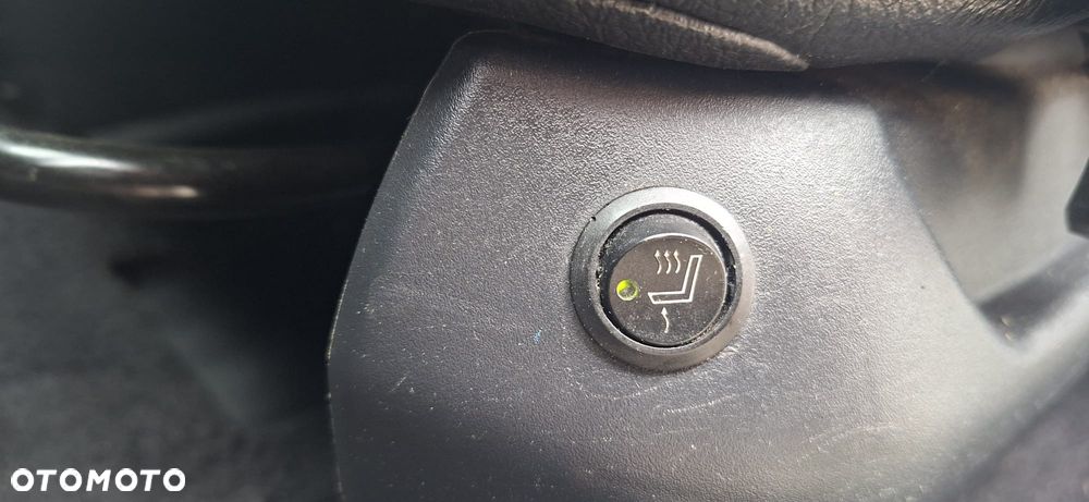 Hyundai Tucson 2.0 2WD GLS - 30