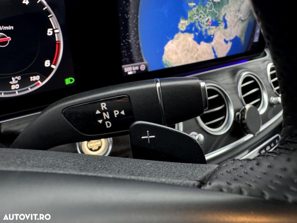 Mercedes-Benz E - 14