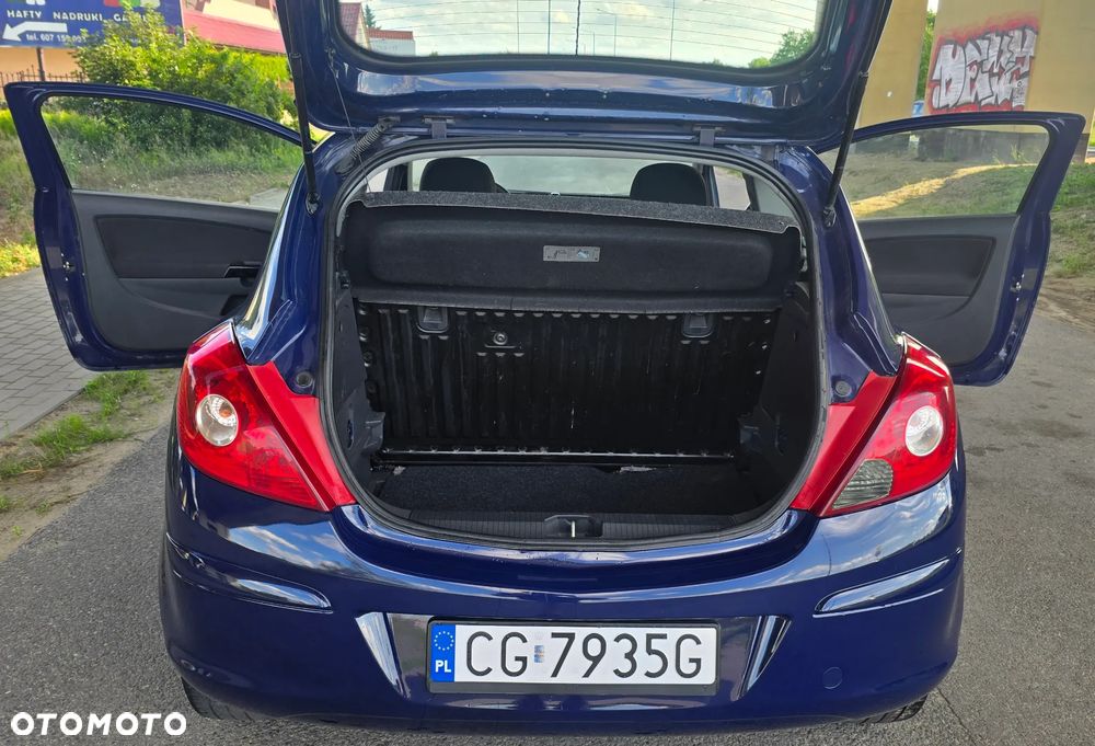 Opel Corsa 1.2 16V Selection 110 Jahre - 15