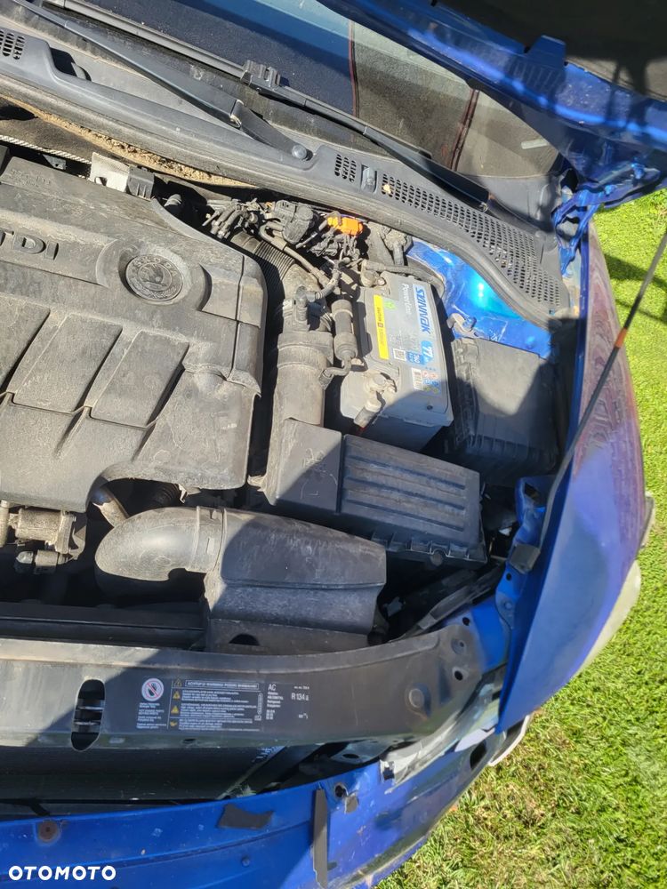 Skoda Octavia Combi 2.0 TDI DSG RS - 9