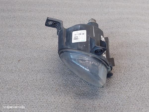 Farol Nevoeiro Dto Audi A4 Avant (8Ed, B7) - 2