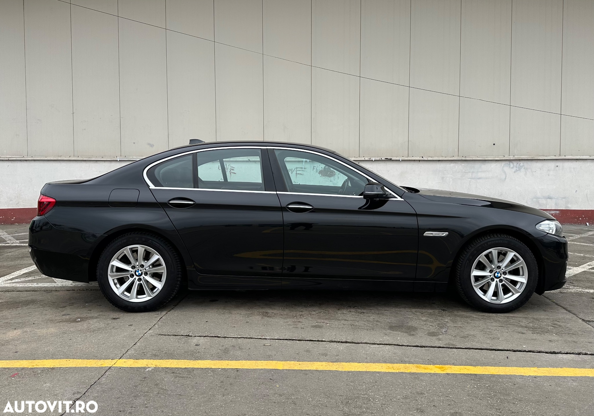 BMW Seria 5 520d xDrive Aut. Luxury Line - 14
