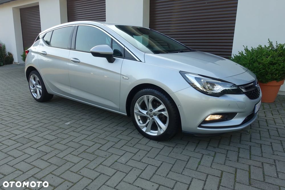 Opel Astra 1.6 D Start/Stop 120 Jahre - 1