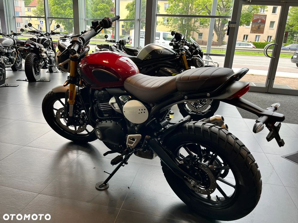 Triumph Scrambler - 8