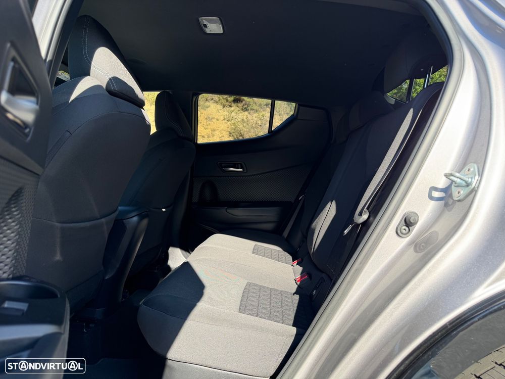 Toyota C-HR 1.8 Hybrid Square Collection - 54
