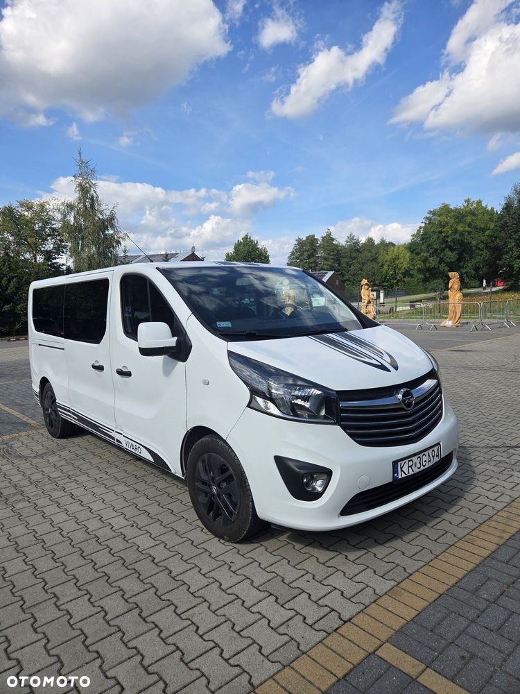 Opel Vivaro - 2