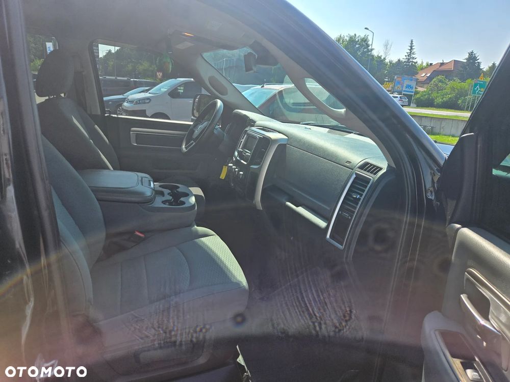 RAM 1500 - 16