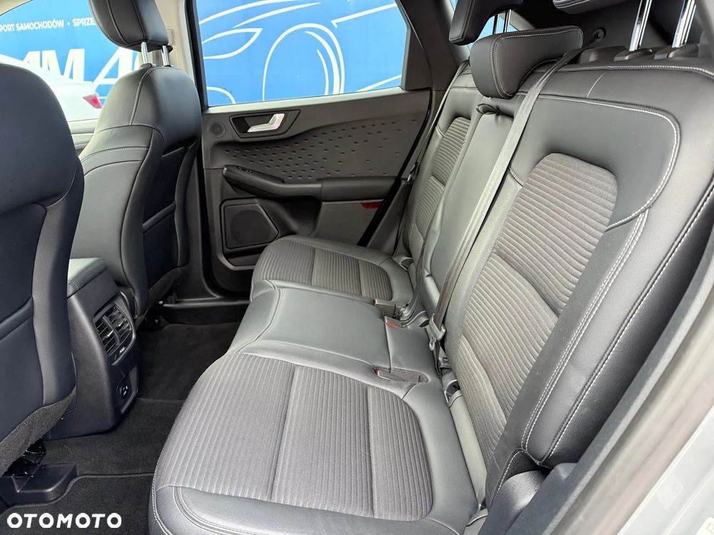 Ford Kuga 2.5P PHEV FWD Graphite Tech Edition e-CVT - 14