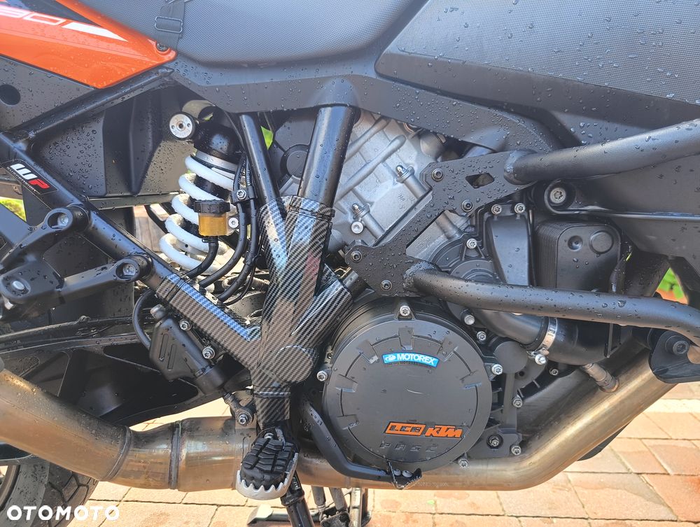 KTM Adventure - 15
