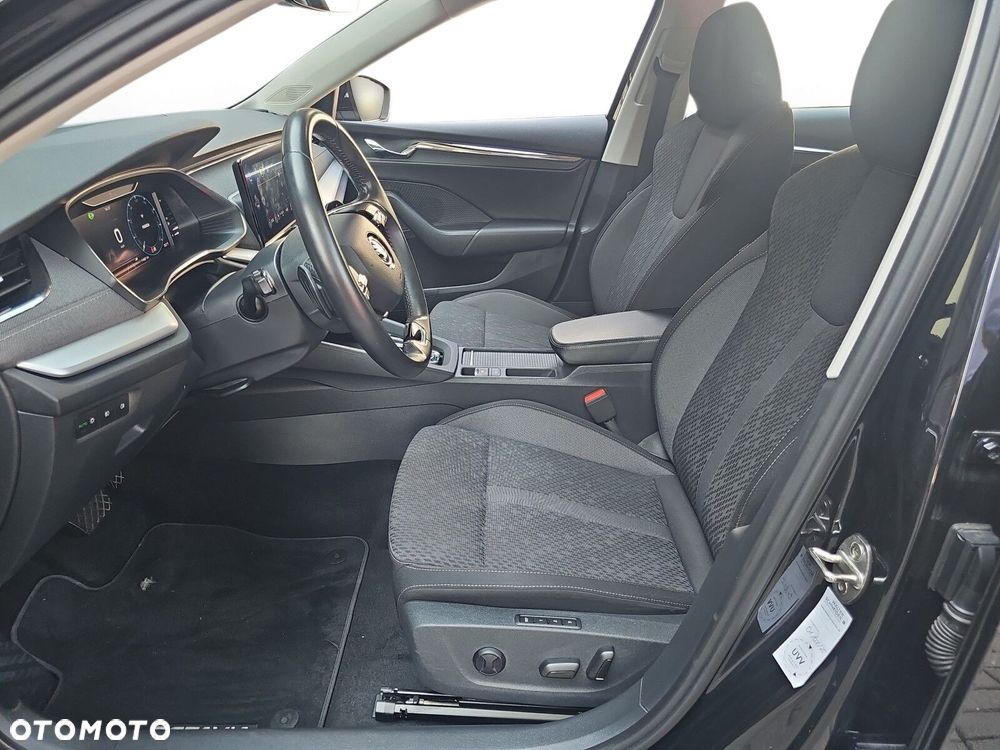 Skoda Octavia 2.0 TDI Style DSG - 11