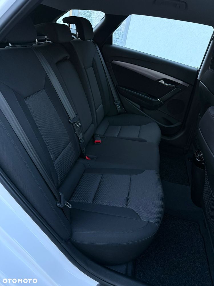 Hyundai i40 1.6 Comfort - 26