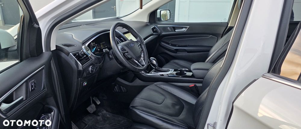 Ford Edge - 7