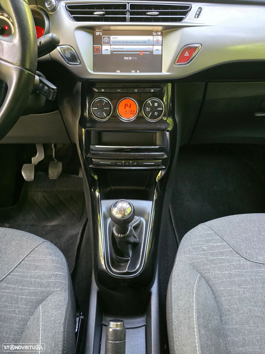 Citroën C3 1.2 PureTech Collection - 15