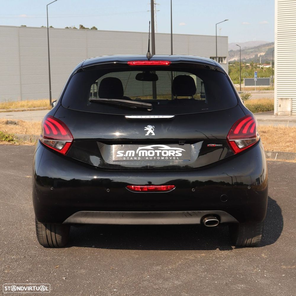 Peugeot 208 1.2 PureTech GT Line EAT6 - 7