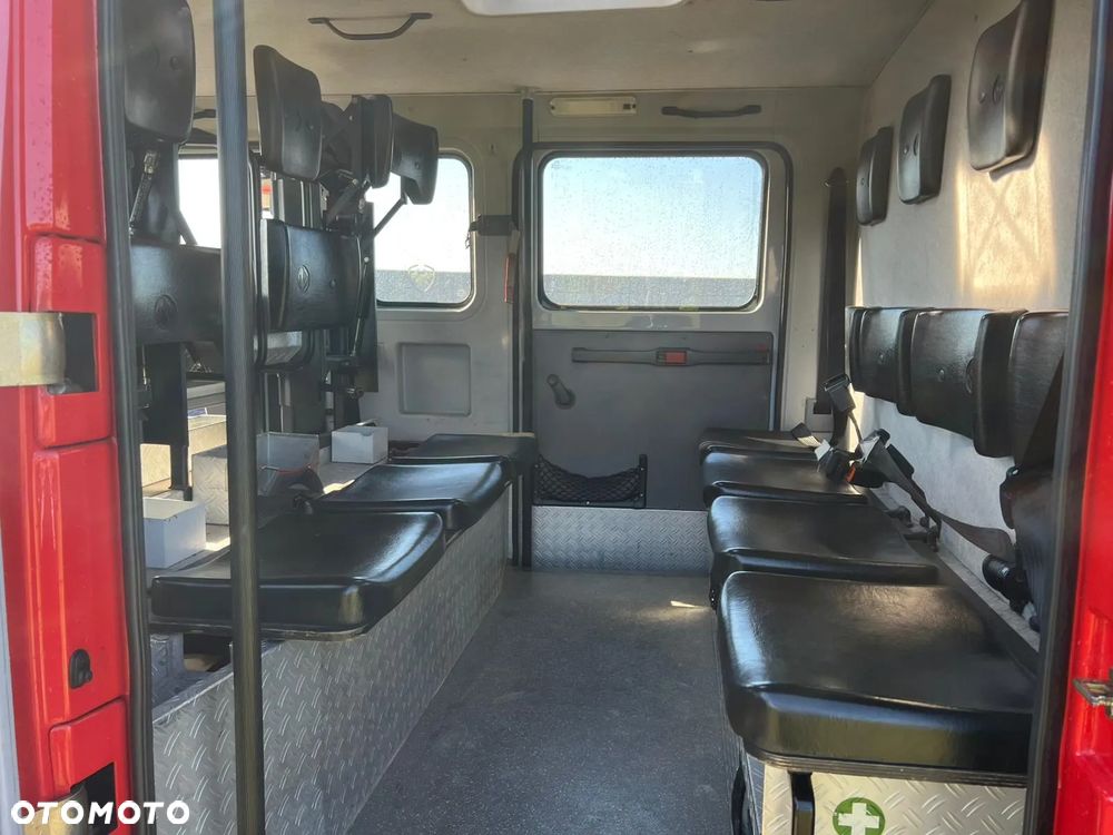 Mercedes-Benz 814F Wóz strażacki - 30