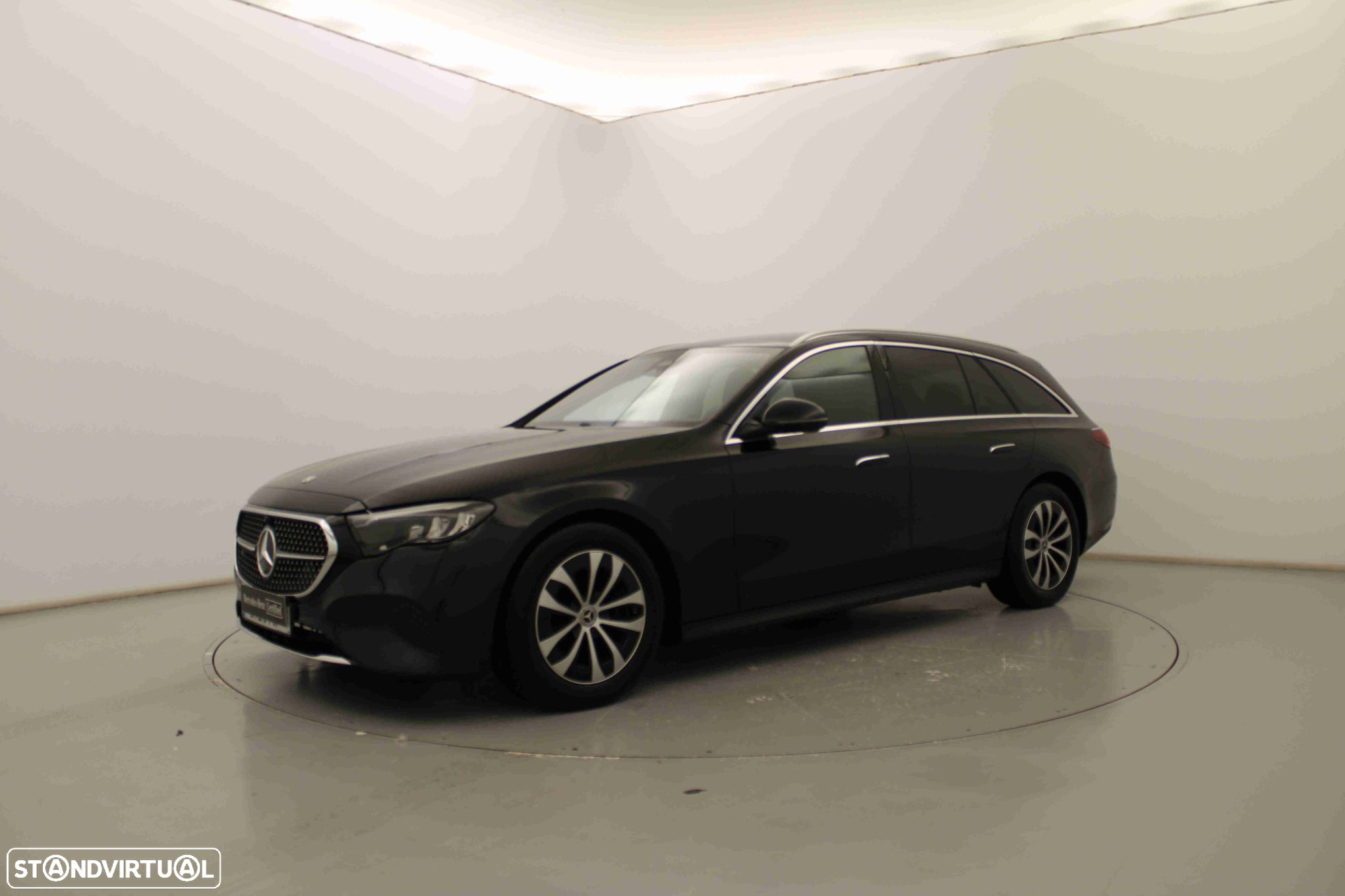 Mercedes-Benz E 220 d - 14