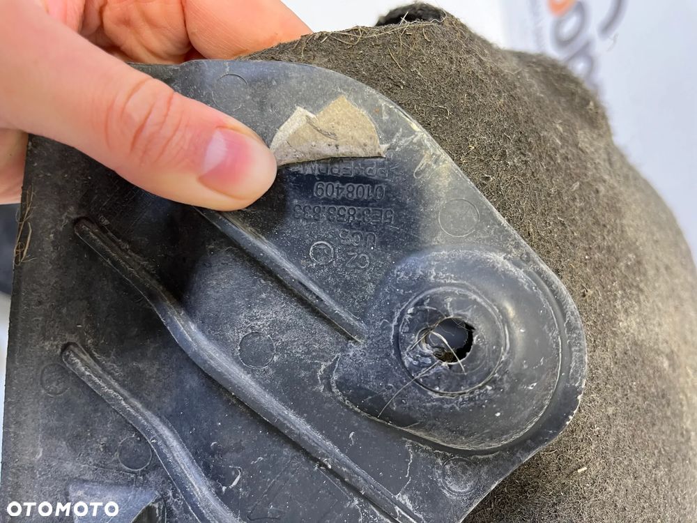 NADKOLE LEWE/PRAWE TYŁ SKODA OCTAVIA IV KOMBI 5E3853833,5E3853834 - 4