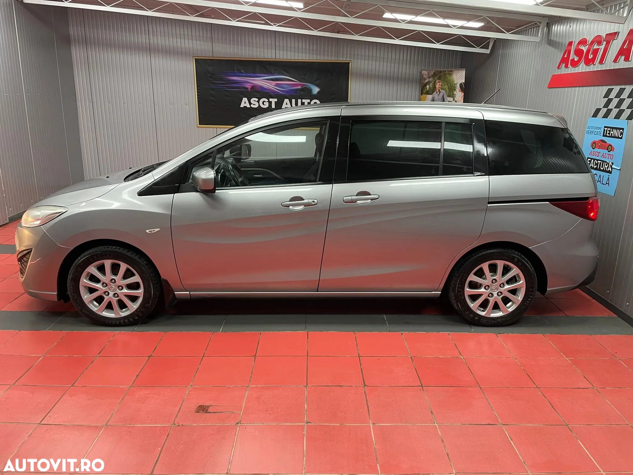 Mazda 5 - 20