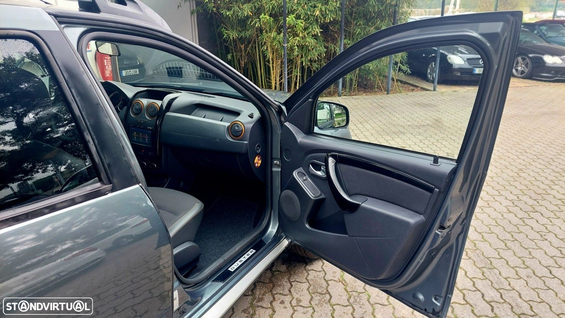 Dacia Duster 1.5 dCi Prestige - 9