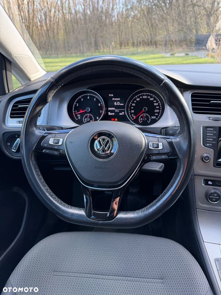 Volkswagen Golf 1.4 TSI BMT Comfortline - 10
