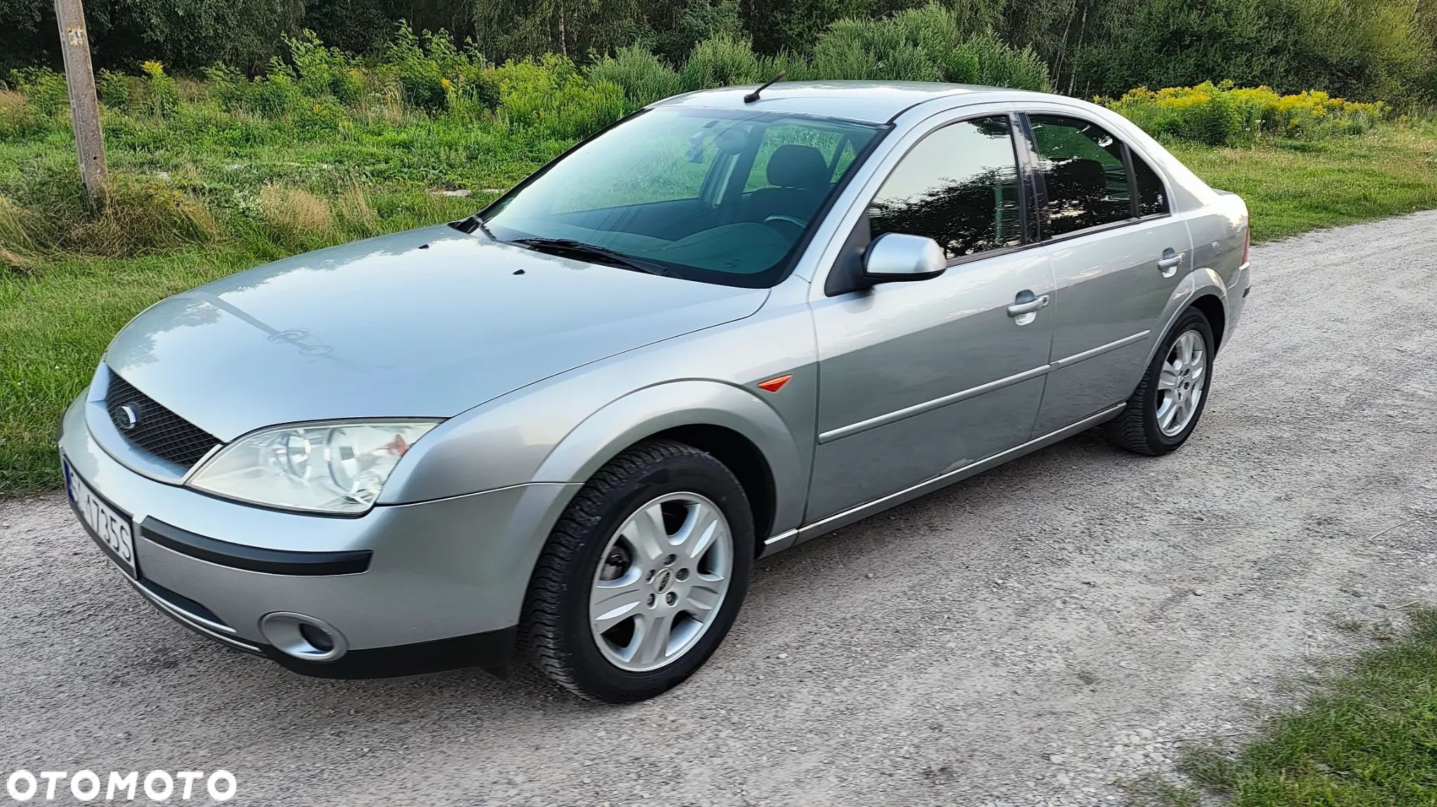 Ford Mondeo 2.0 Ghia - 1
