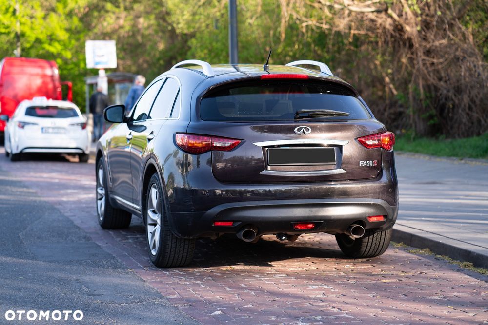 Infiniti FX FX50 S Premium - 3