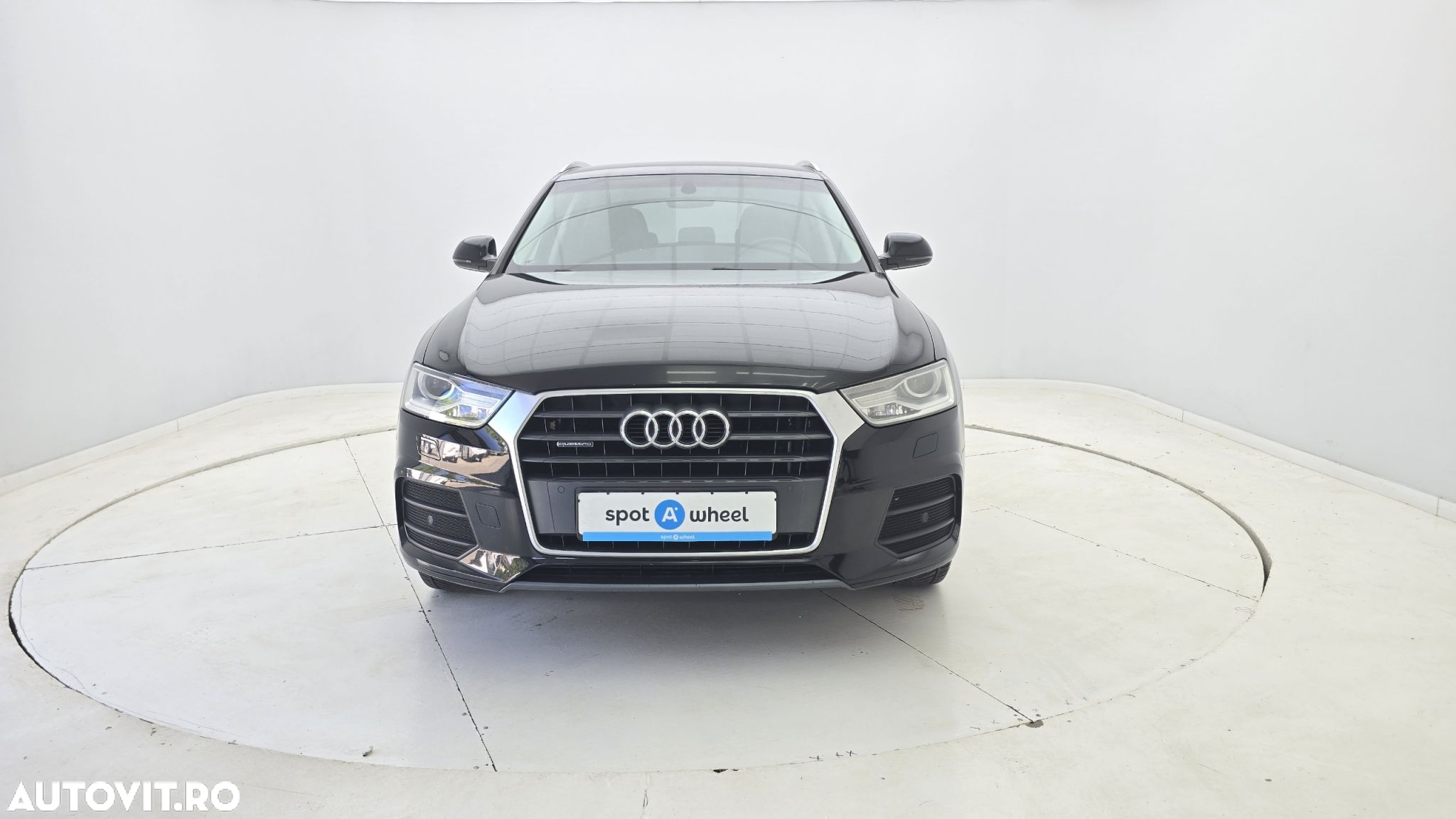 Audi Q3 2.0 TDI Quattro Stronic Design - 2