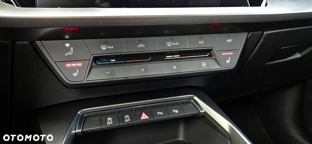 Audi A3 Sportback 35 TFSI S tronic - 28