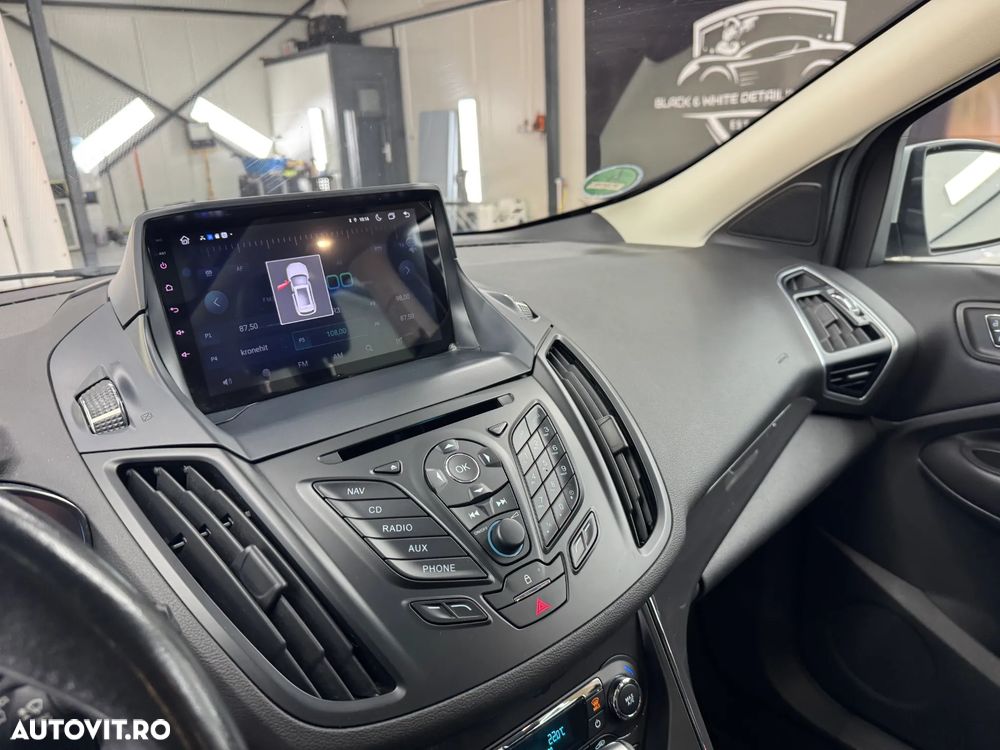 Ford Kuga 2.0 TDCi 4x4 Aut. Titanium - 27