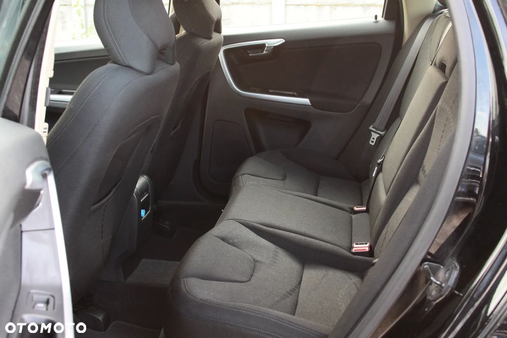 Volvo XC 60 D4 Kinetic - 19