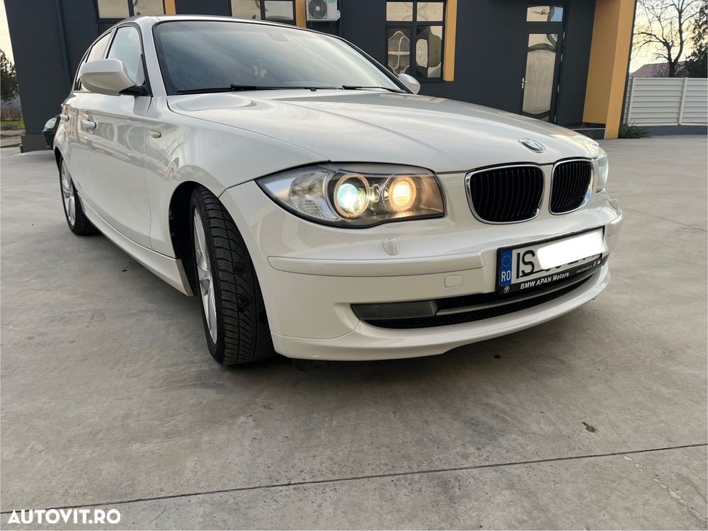 BMW Seria 1 123d - 1