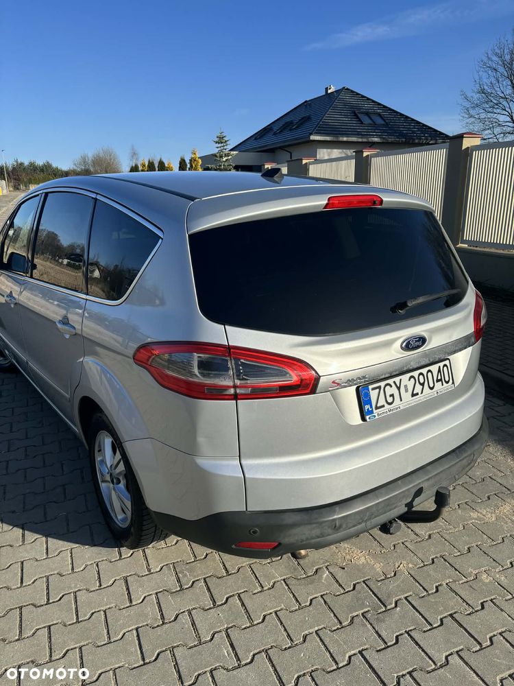 Ford S-Max 2.0 TDCi DPF Titanium - 3