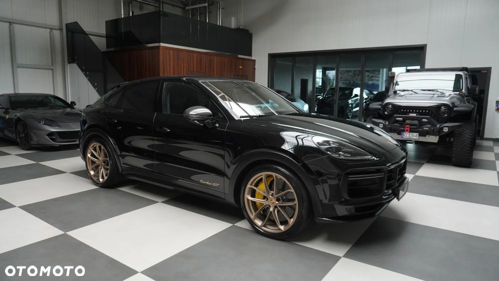 Porsche Cayenne Turbo GT - 2