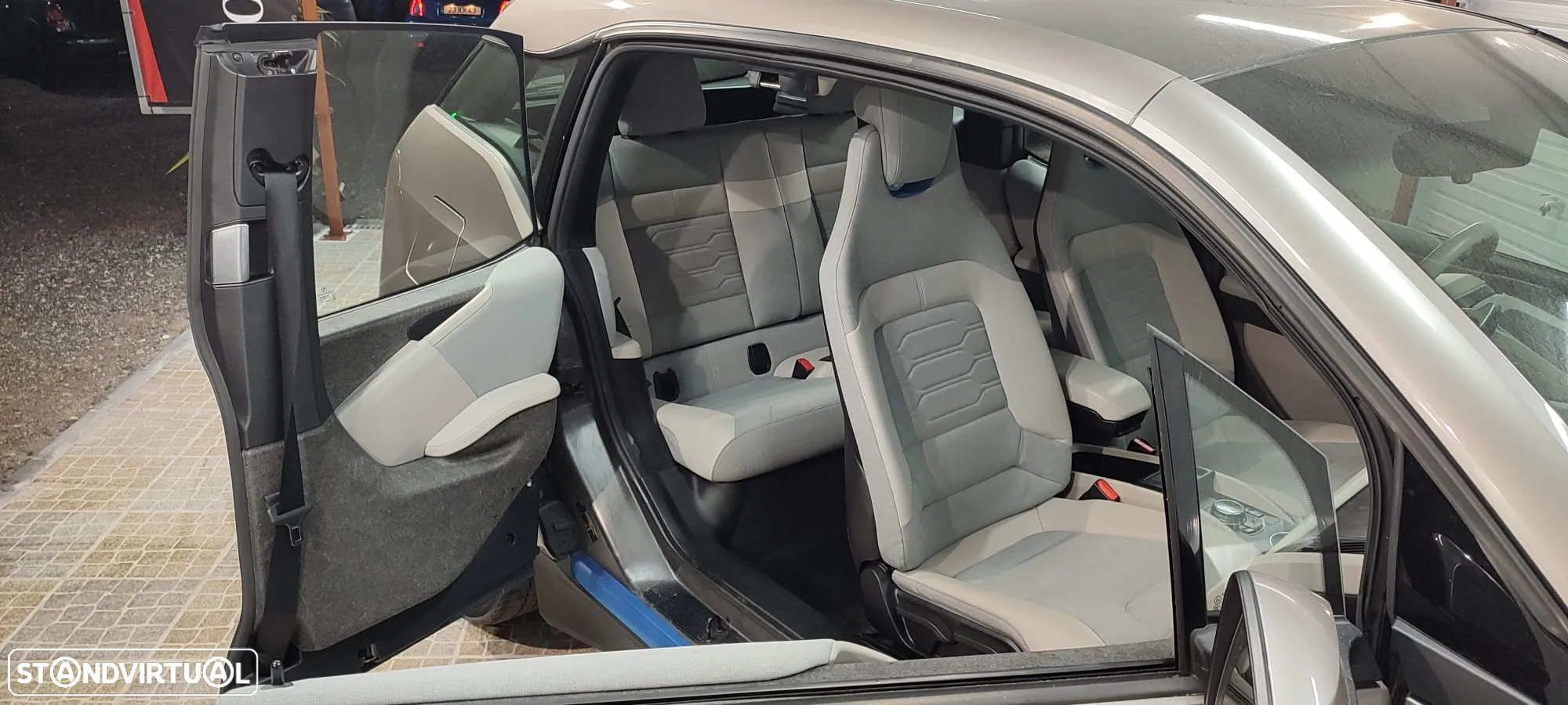 BMW i3 (60 Ah) - 17