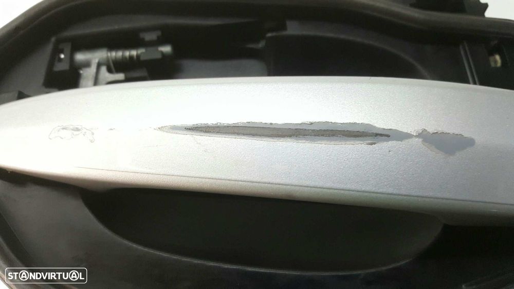 PUXADOR EXTERIOR TRASEIRO ESQUERDO BMW X3 (E83) 3.0SD - 3