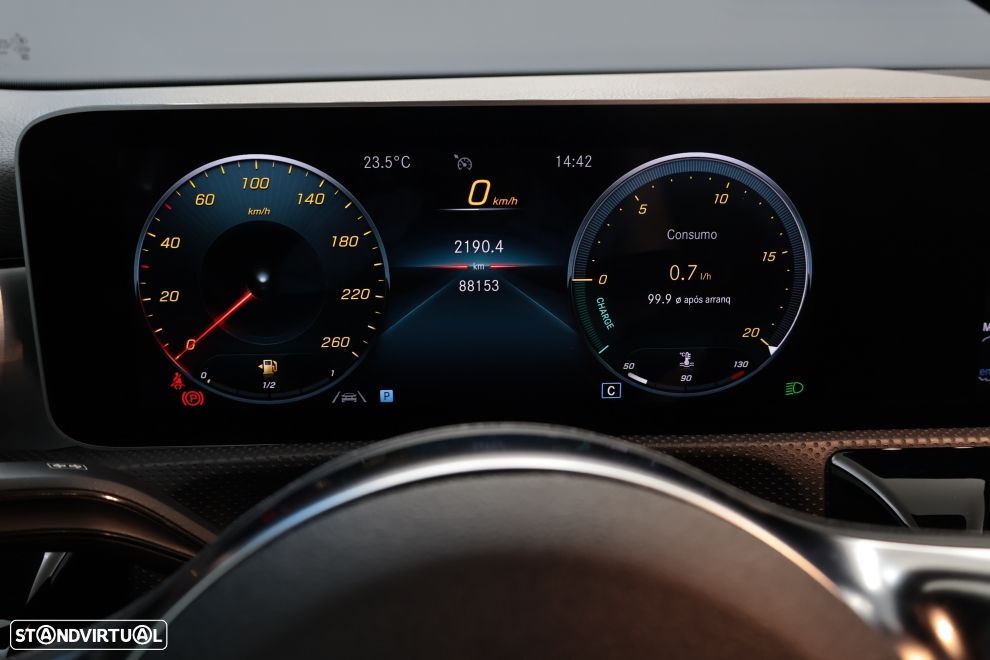 Mercedes-Benz A 200 AMG Line - 15