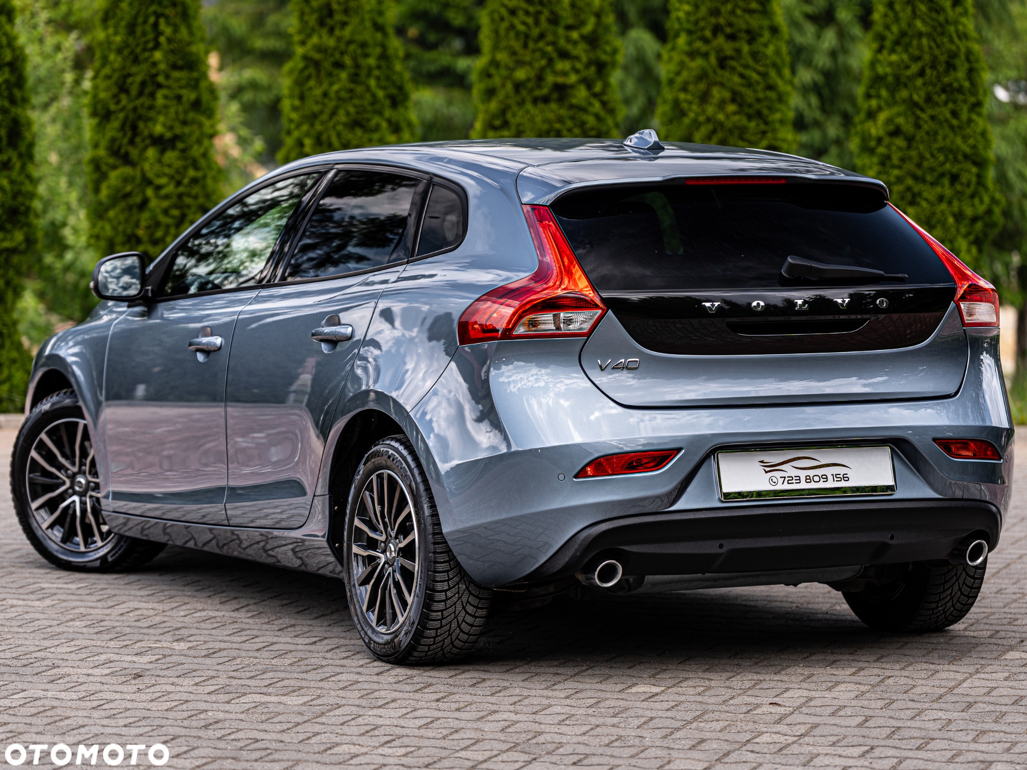 Volvo V40 D2 Drive-E Momentum - 3
