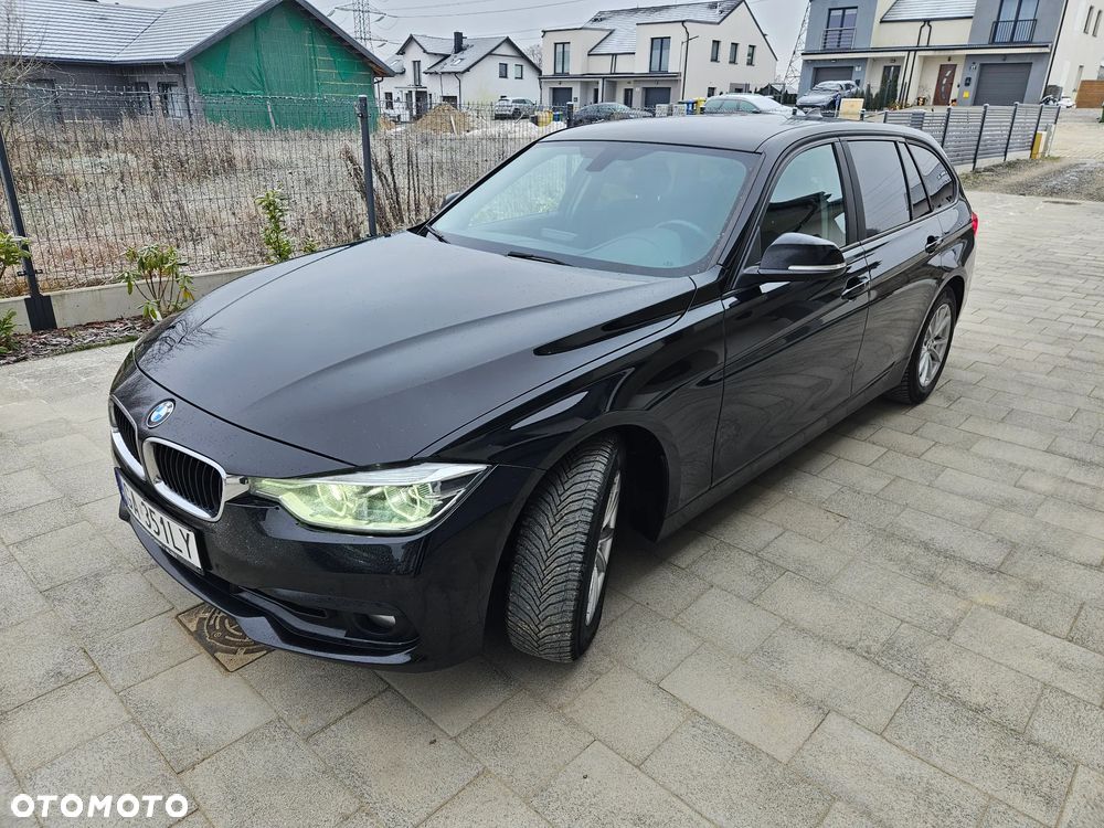 BMW Seria 3 318d - 10