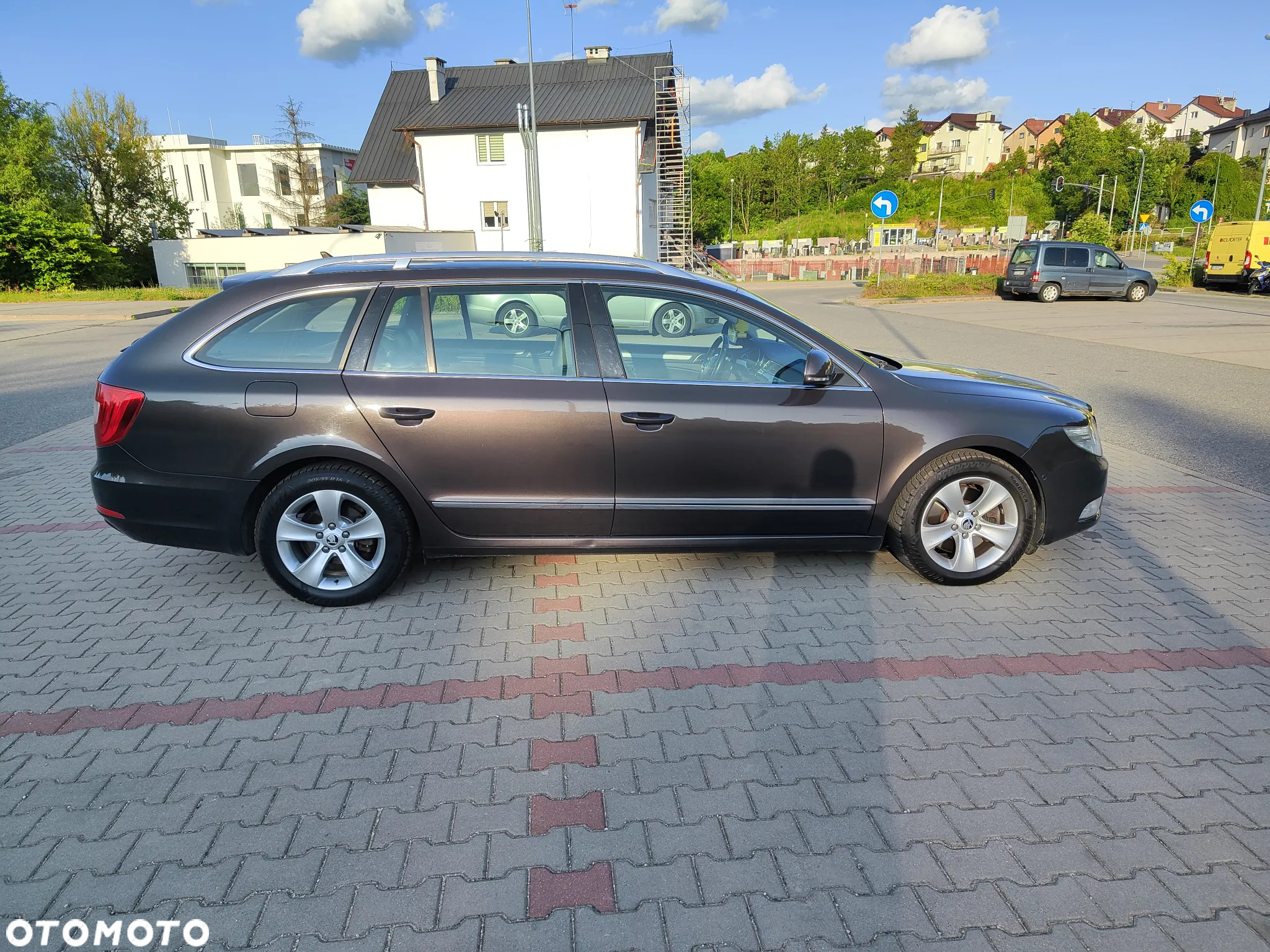 Skoda Superb 1.6 TDI GreenLine - 6