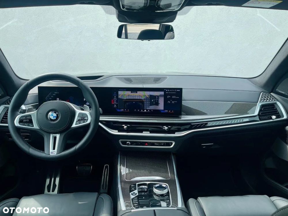 BMW X7 M60i xDrive - 9