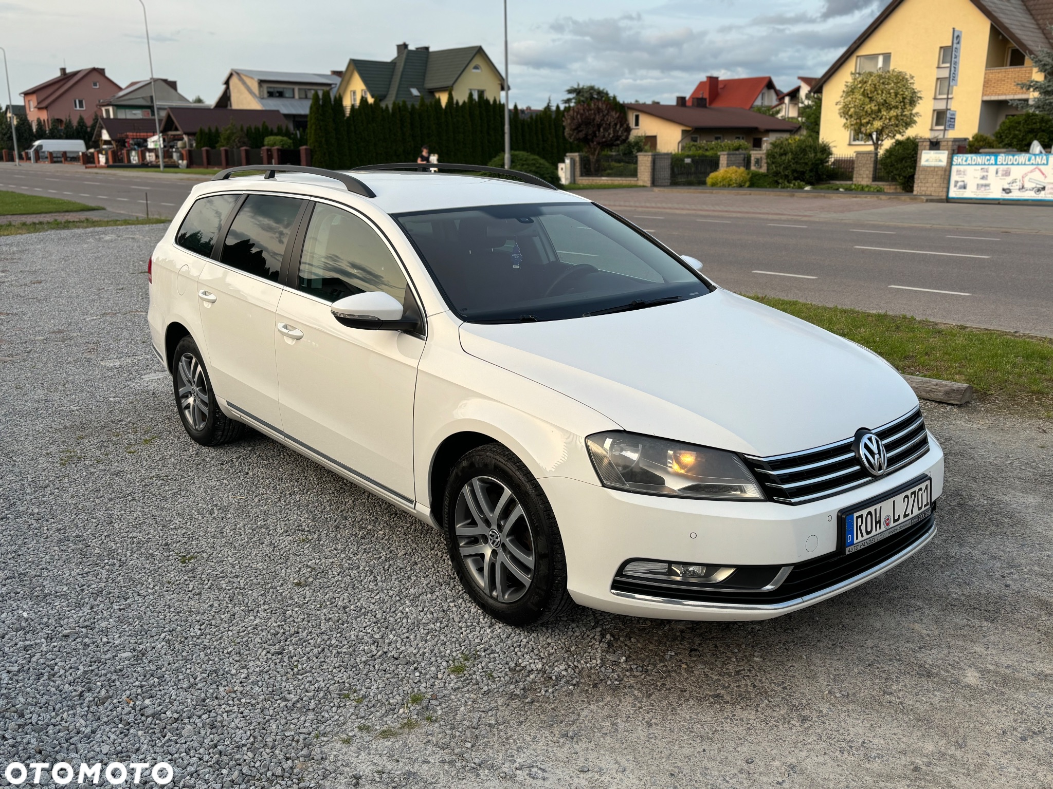 Volkswagen Passat - 2